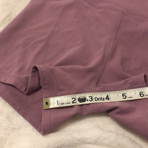 Amazon Athletic Set - Picture 7 of 8